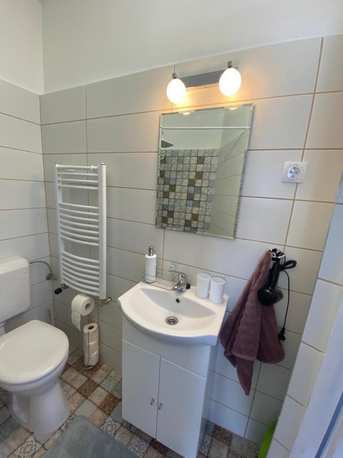 RÁD-VÁR Apartmanház Eger Kültér fotó