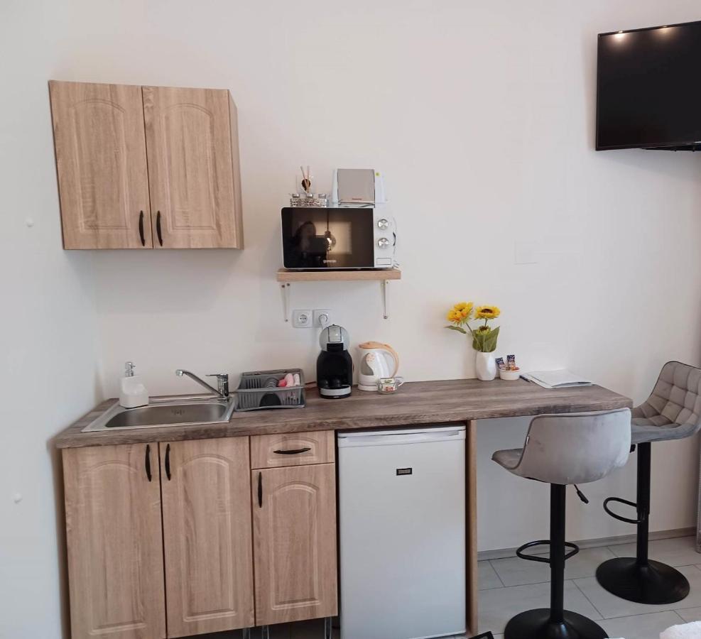 RÁD-VÁR Apartmanház Eger Kültér fotó